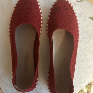 Patricia Spring Step Red Floral Pattern Suede Loafers